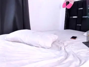 Chaturbate Best live sex cam show of bigass_daya