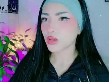 Chaturbate Adult Webcams of cuteezoe