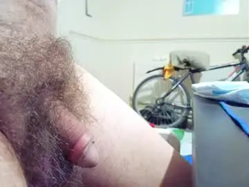 Chaturbate Private Sex Chat of smallhairyuncut