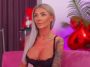 Chaturbate Free Porn Cam of therealfallingangel