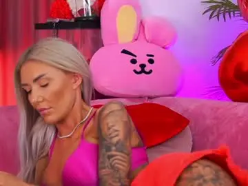 Chaturbate Live Sex of therealfallingangel