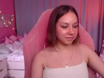 Chaturbate Live Sex Cam of gia_skova