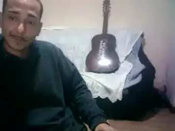 Chaturbate Free Live Porn of latinounder