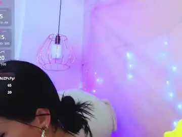 Chaturbate Best live sex cam show of april_bennett