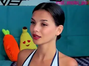 Chaturbate Live Sex Cam of moto_ponchik