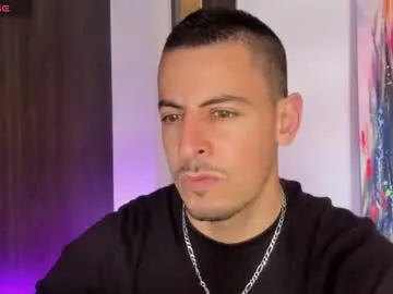Chaturbate Free Live Porn of scotty_music