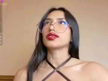 Chaturbate Live Sex Cam of natasha_kurth