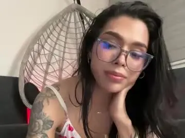 Chaturbate Nude Webcam of samanthabernardo_