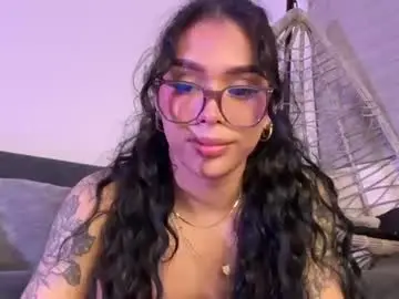 Chaturbate Private Sex Chat of samanthabernardo_