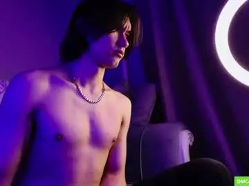 Chaturbate Best live sex cam show of calvinowens