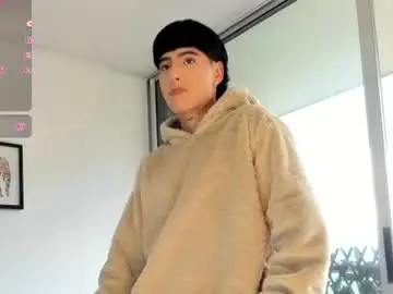 Chaturbate Watch Live Sex Cams of liam_055