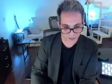 Chaturbate Live Sex Cam of andy0pandi
