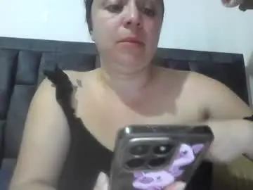 Chaturbate Watch Live Sex Cams of isabellaa_hills_