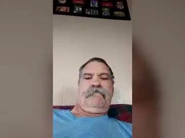 Chaturbate Adult Video Chat of macdad1219