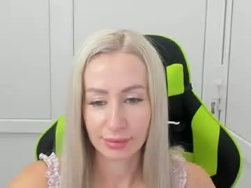 Chaturbate Best live sex cam show of marilyndreamm
