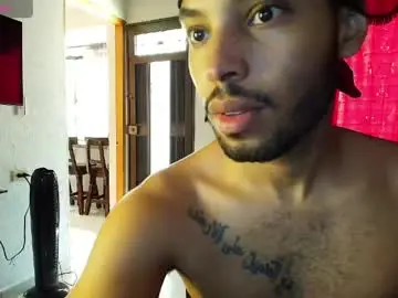 Chaturbate Adult Webcam of colinlatinbrown