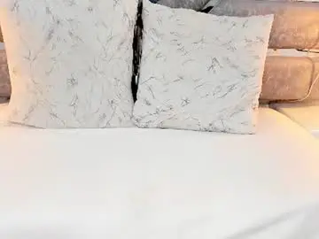 Chaturbate Sex Cam of slut_milf_