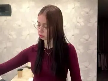 Chaturbate Nude Webcam of yvonnepfluger