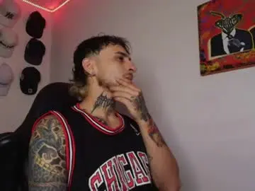 Chaturbate Live Sex of drako_lives_show