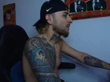 Chaturbate Adult Webcams of drako_lives_show