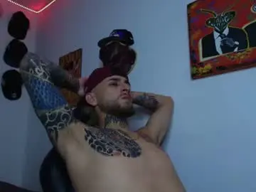 Chaturbate Nude Webcam of drako_lives_show