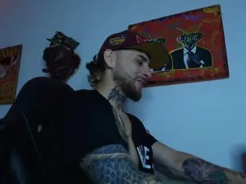 Chaturbate Live Porn of drako_lives_show