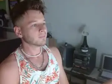 Chaturbate Live Porn of freddy_star
