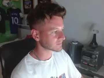 Chaturbate Sex Cam of freddy_star
