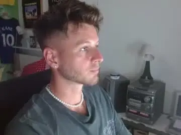 Chaturbate Sex Cam of freddy_star