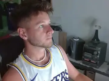Chaturbate Nude Webcam of freddy_star