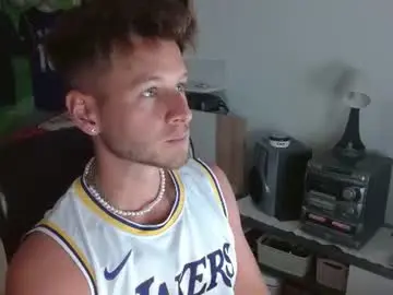 Chaturbate Nude Webcam of freddy_star