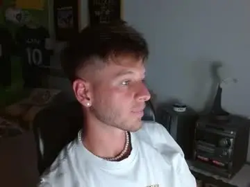 Chaturbate Sex Cam of freddy_star