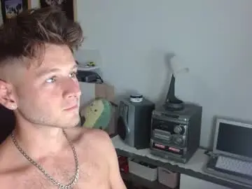 Chaturbate Free Porn Cam of freddy_star