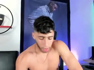 Chaturbate Live Sex of gato_pascal