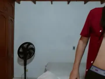 Chaturbate Live Sex of andy11113