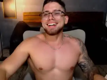 Chaturbate Private Sex Chat of mike_montoya