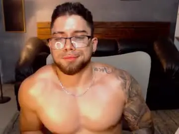 Chaturbate Live Porn of mike_montoya