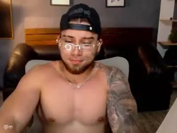 Chaturbate Sex Cam of mike_montoya