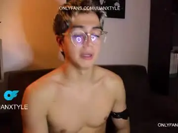 Chaturbate Adult Video Chat of juancamroom