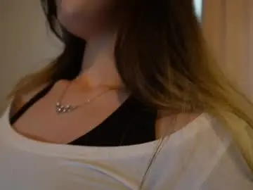 Chaturbate Live Porn of sarasuo