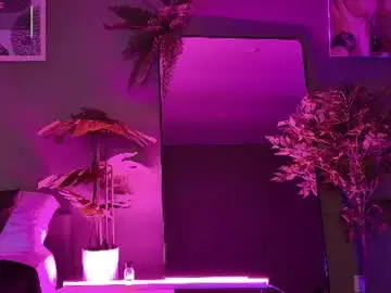 Chaturbate Live Sex Cam of amder_allen