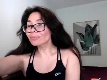 Chaturbate Free Porn Cam of elaramuse_