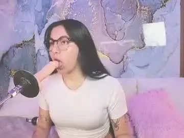 Chaturbate Live Sex of alice_cute77