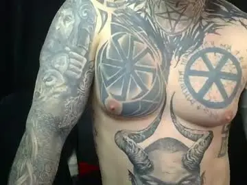 Chaturbate Watch Live Sex Cams of devilwithtats