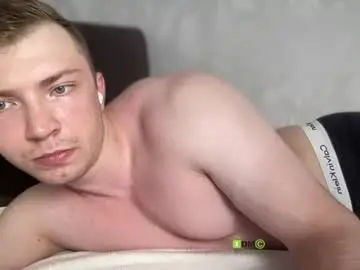 Chaturbate Live Porn of pimple_gang