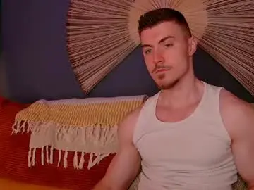 Chaturbate Best live sex cam show of eddieds