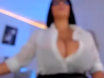 Chaturbate Nude Webcam of anahi_ryan
