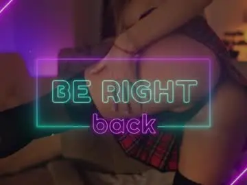 Chaturbate Live Sex Cam of _lovly