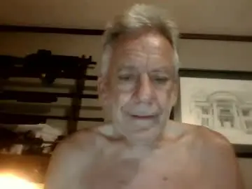 Chaturbate Live Sex Cam of lickmysnowballs