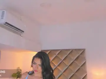Chaturbate Adult Webcam of malaia_hills